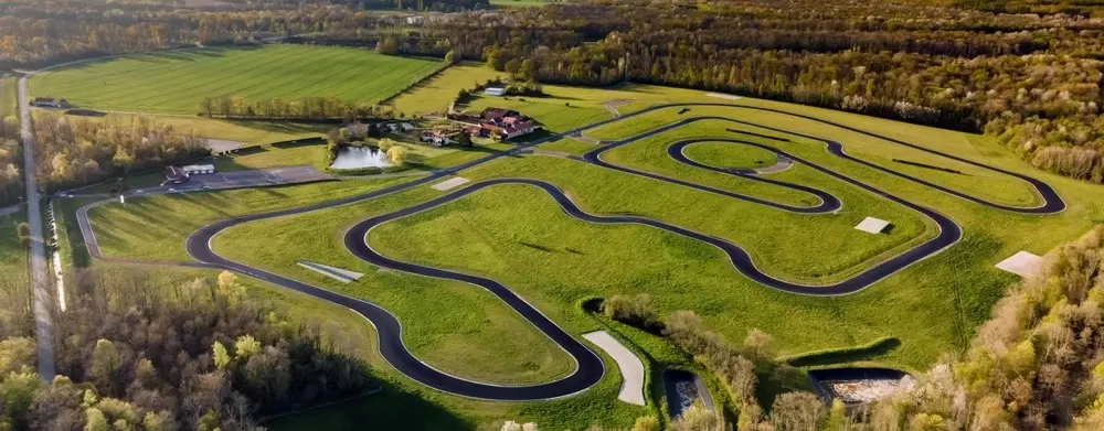 Circuit-des-ecuyers Vue aérienne du circuit
